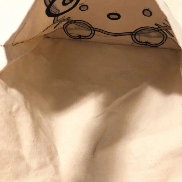 2011 Lambs  and Ivy Hello Kitty Canvas Wall Organizer - Picture 15 of 16